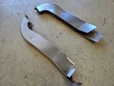 CHEVROLET CORVETTE C3 : VERTICAL IGNITION SHIELDINGS BOTH SIDES FOR 1968-1977 C3