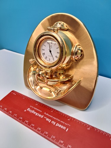 Diving helmet clock quartz - helmet,