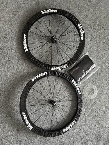 Brand new vision team rim - new, 30