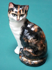 Babacombe Pottery Seated Cat