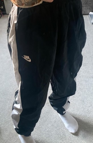 Scally chav nylon nike hoxton
