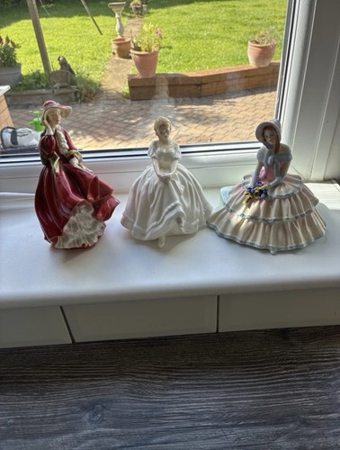 Royal doulton figurines - 3,