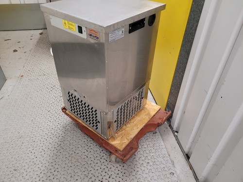 Beer cooler pub home bar - pub,
