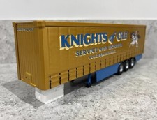 Corgi - Tri-Axle Curtainside