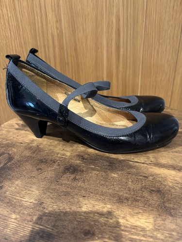 Vintage carvela black - vintage,