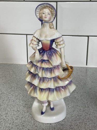 Royal doulton bone china - royal,