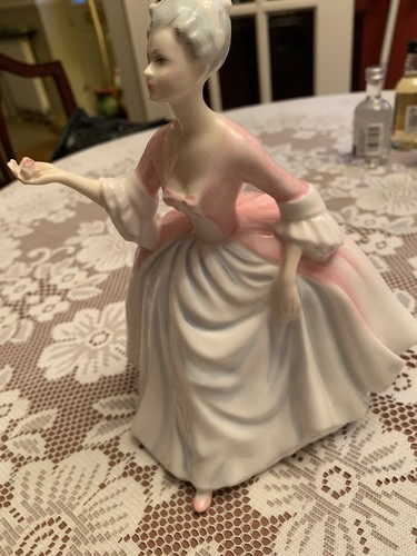 Royal doulton figure diana hn - doulton,