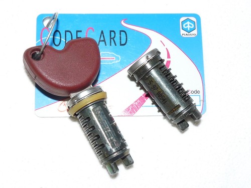 Vespa et4 125 key lock - vespa,