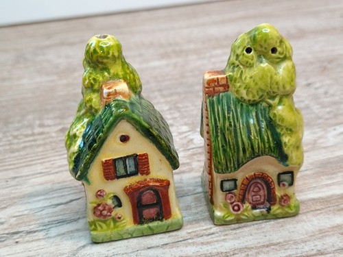 Vintage salt pepper pot - salt, &