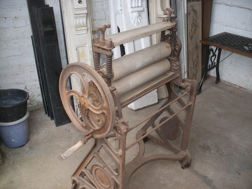 Vintage original cast - , iron