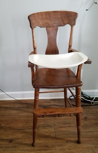 Vintage wooden high chair - wooden,