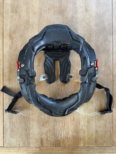 Leatt neck brace adult - leatt,