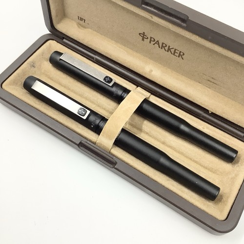 Parker black fountain - parker, pen