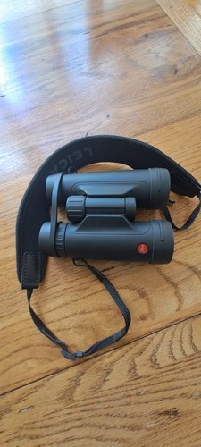 Near mint leica trinovid - leica,