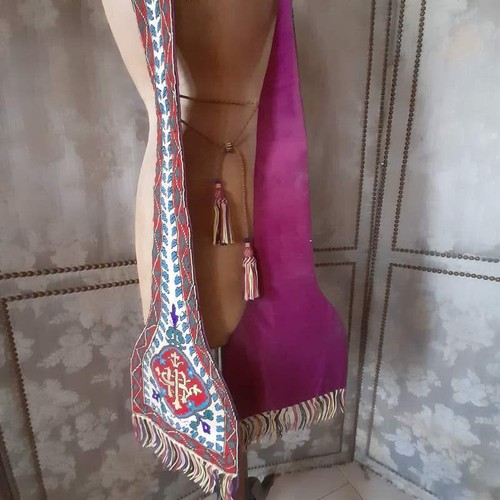 French tapestry priest - french, spade