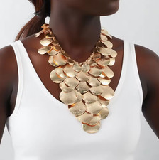 TRENDING - GOLD STATEMENT CHOKER NECKLACE - ZARA STYLE - BLOGGER CHOICE