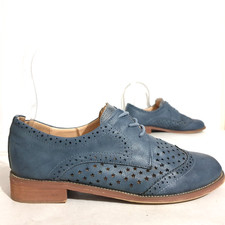 Pin Up Couture Shoes Sz 9 Blue