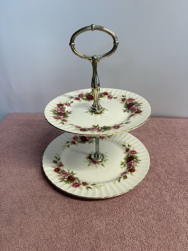 Royal staffordshire bone china - bone,