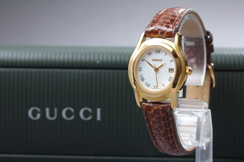 Near mint box gucci 5400l - [near, w/box]