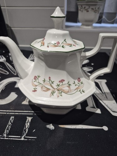 Eternal beau pint teapot - beau,