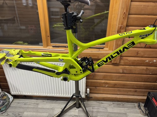 Evil insurgent x01 ltd - evil, edition