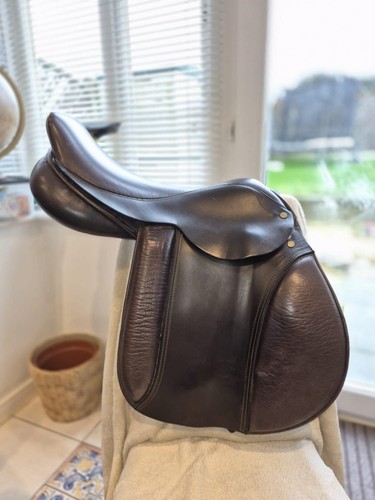 Thorn saddlery brown - 18”,
