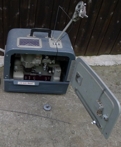 Bell howell 636 - &,
