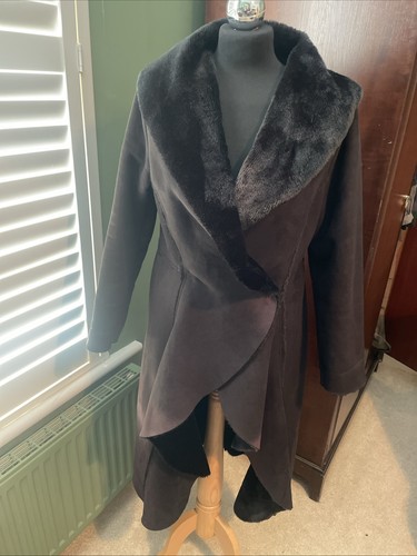 Ladies size faux - 10,