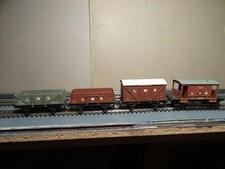 Hornby Dublo 2 rail wagons