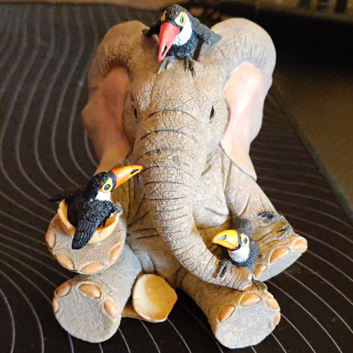 Country artists elephant - country,