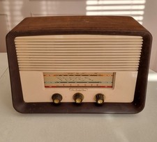 HMV (His Master's Voice) Mains