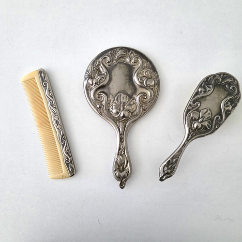 Vintage silver plated art - vintage,