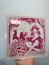 Melody's Echo Chamber Bon