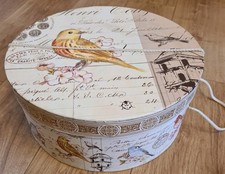 HAT BOX LARGE DIA 36x15.5cm HEARTS/BOWS/FLORAL DESIGN W/CARRY HANDLE -GOOD COND