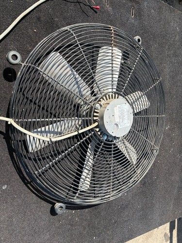 Guard mounted axial fan - mounted,