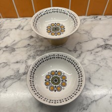 2x Vintage Broadhurst Kathie