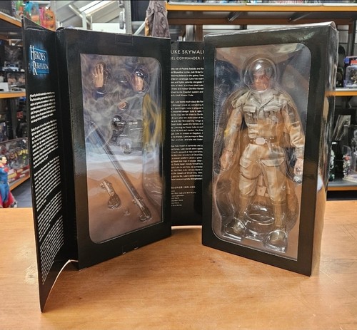 Sideshow collectibles heros - collectibles, of