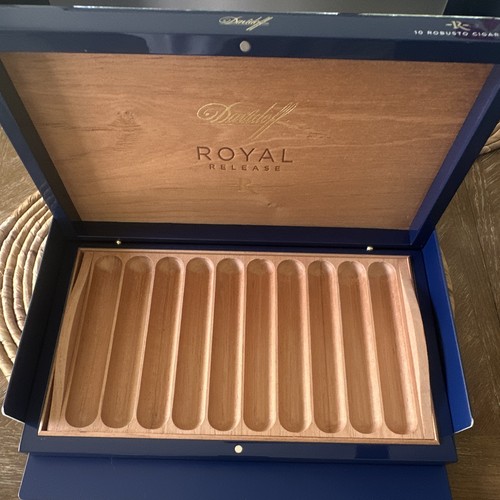Davidoff royal release - release, -r-