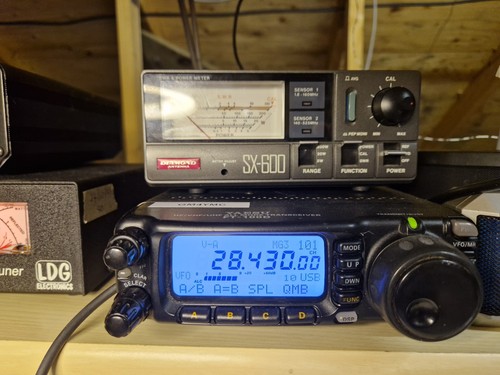 Yaesu 100d 100w - yaesu,