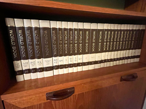 The world book - world,