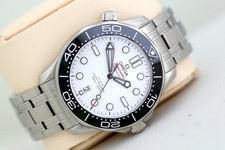 Omega Seamaster 42mm (2022) -