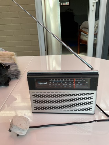 Vintage 1978 ingersoll radio - vintage,