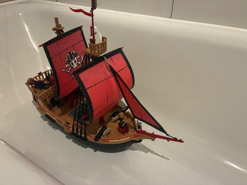 Playmobil pirate ship - playmobil,