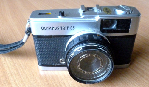 Olypus trip camera japan un - 35,