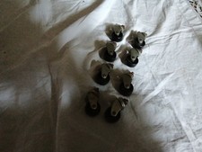 8 X Vintage castor