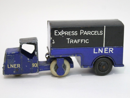 Dinky toys 33r pre - toys, lner