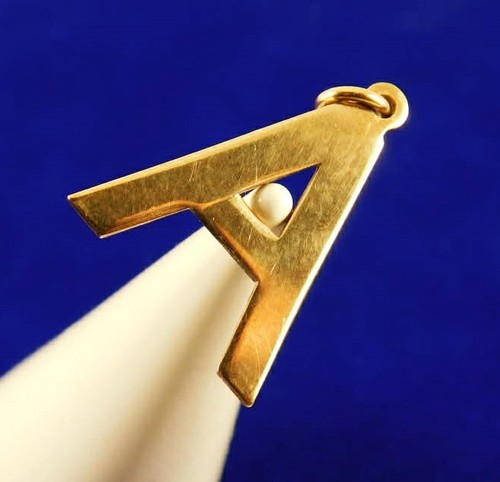 Vintage 9ct gold large - vintage,
