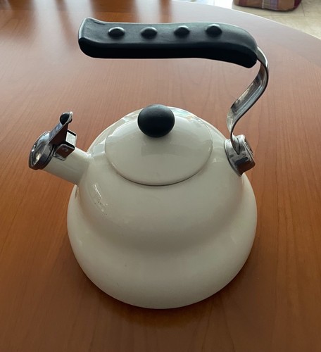 Cream enamel whistling - cream,