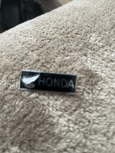 Honda motorcycle pin - motorcycle, badge
