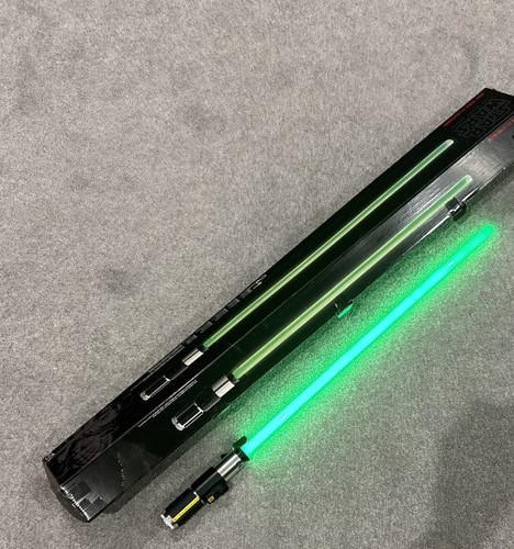 Yoda force green - yoda, lightsaber